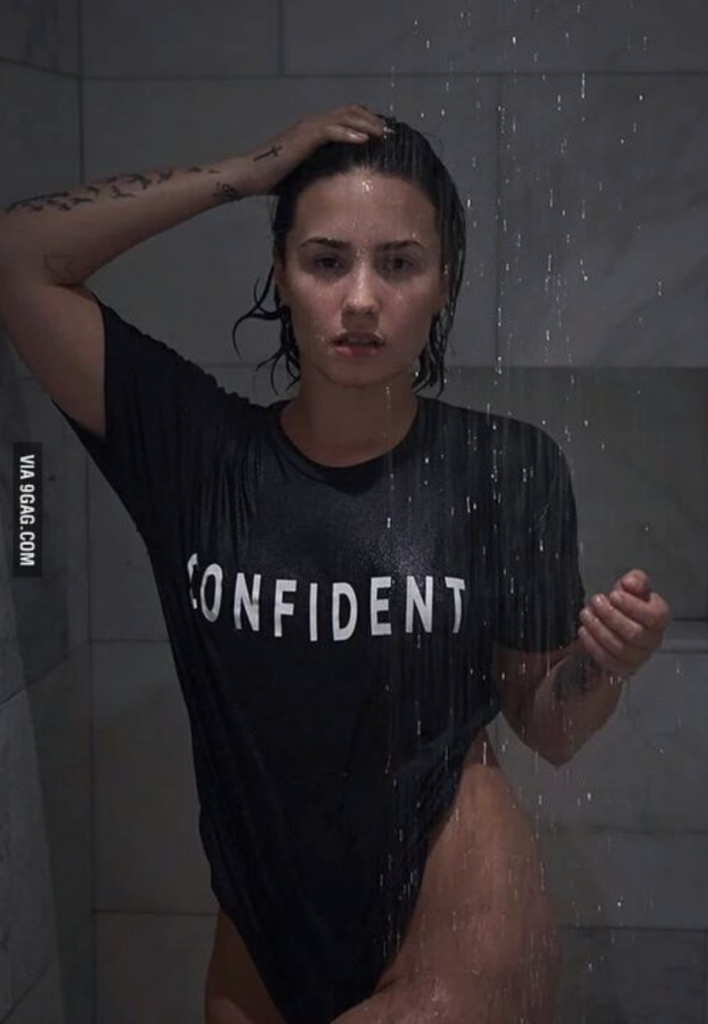 t-shirt-in-shower